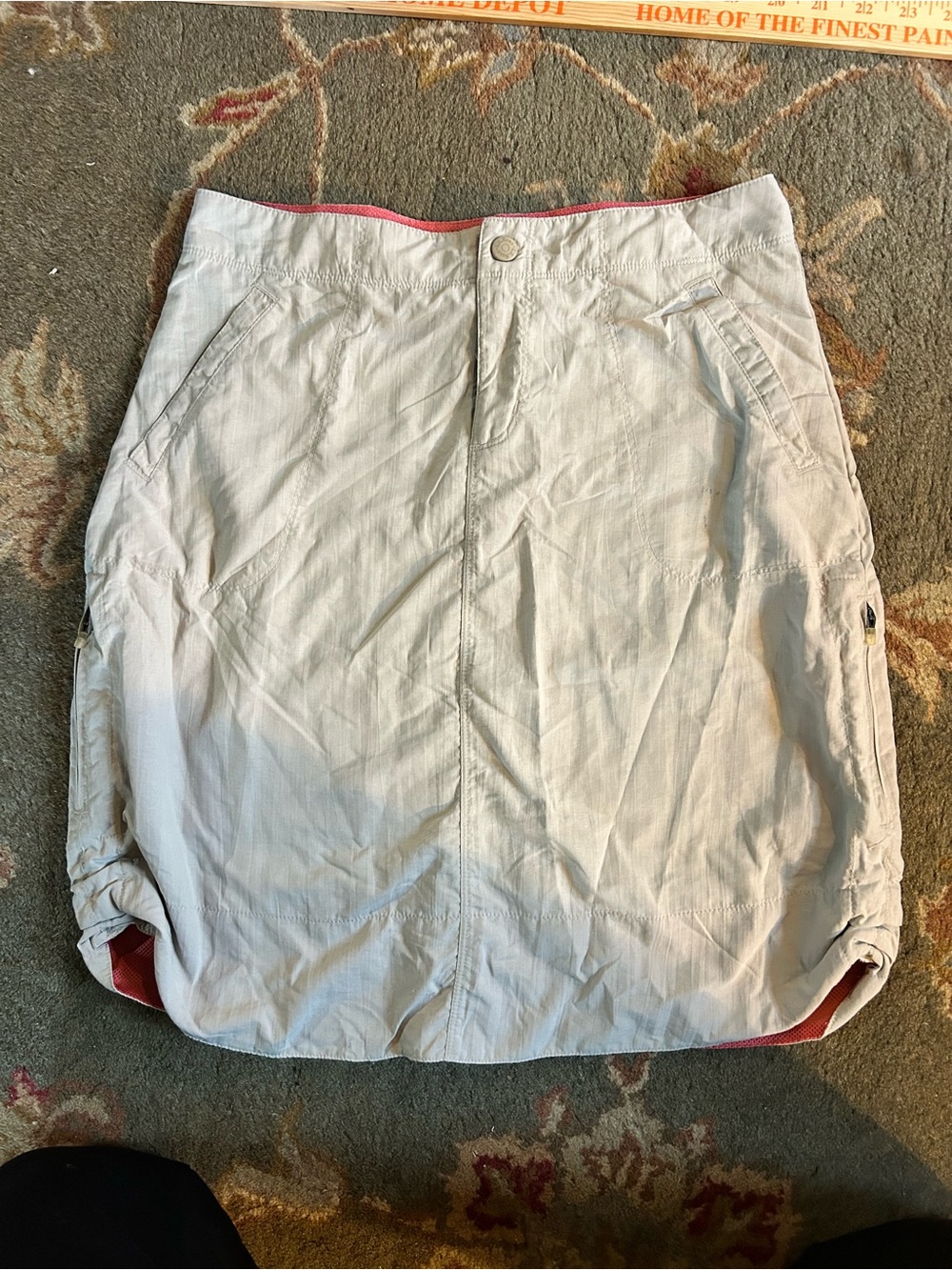 L.L. Bean beige Women's Skirt size 4